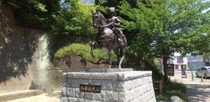 加藤嘉明公銅像
